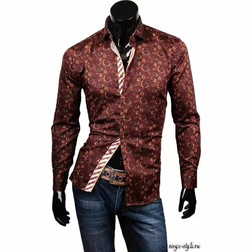 Модная приталенная мужская рубашка коричневого цвета в огурцах
