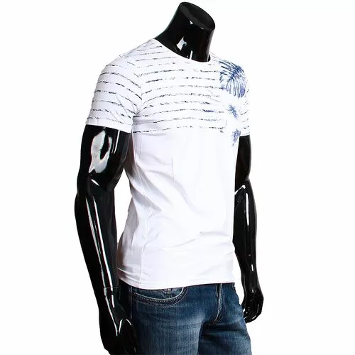 Приталенная мужская футболка белого цвета с рисунком