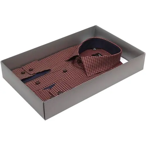 Стильная приталенная рубашка коричневого цвета в клетку