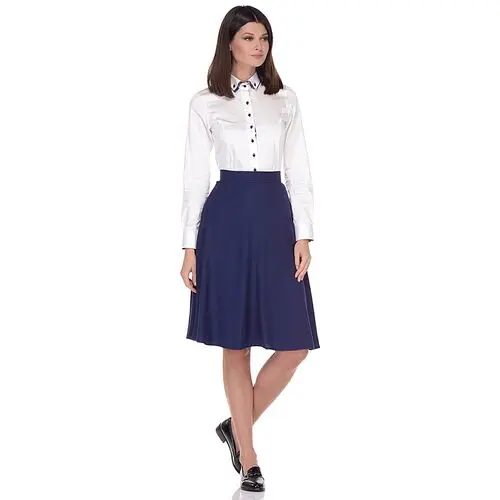 Стильная приталенная рубашка кремового цвета с двойным воротником