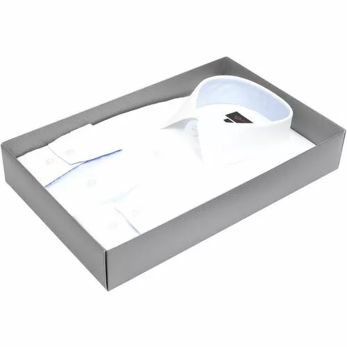 Белая приталенная  рубашка с длинными рукавами