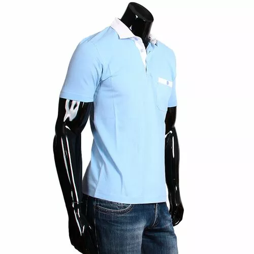 Яркая приталенная мужская рубашка поло голубого цвета