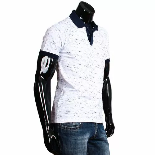 Яркая приталенная мужская рубашка поло белого цвета
